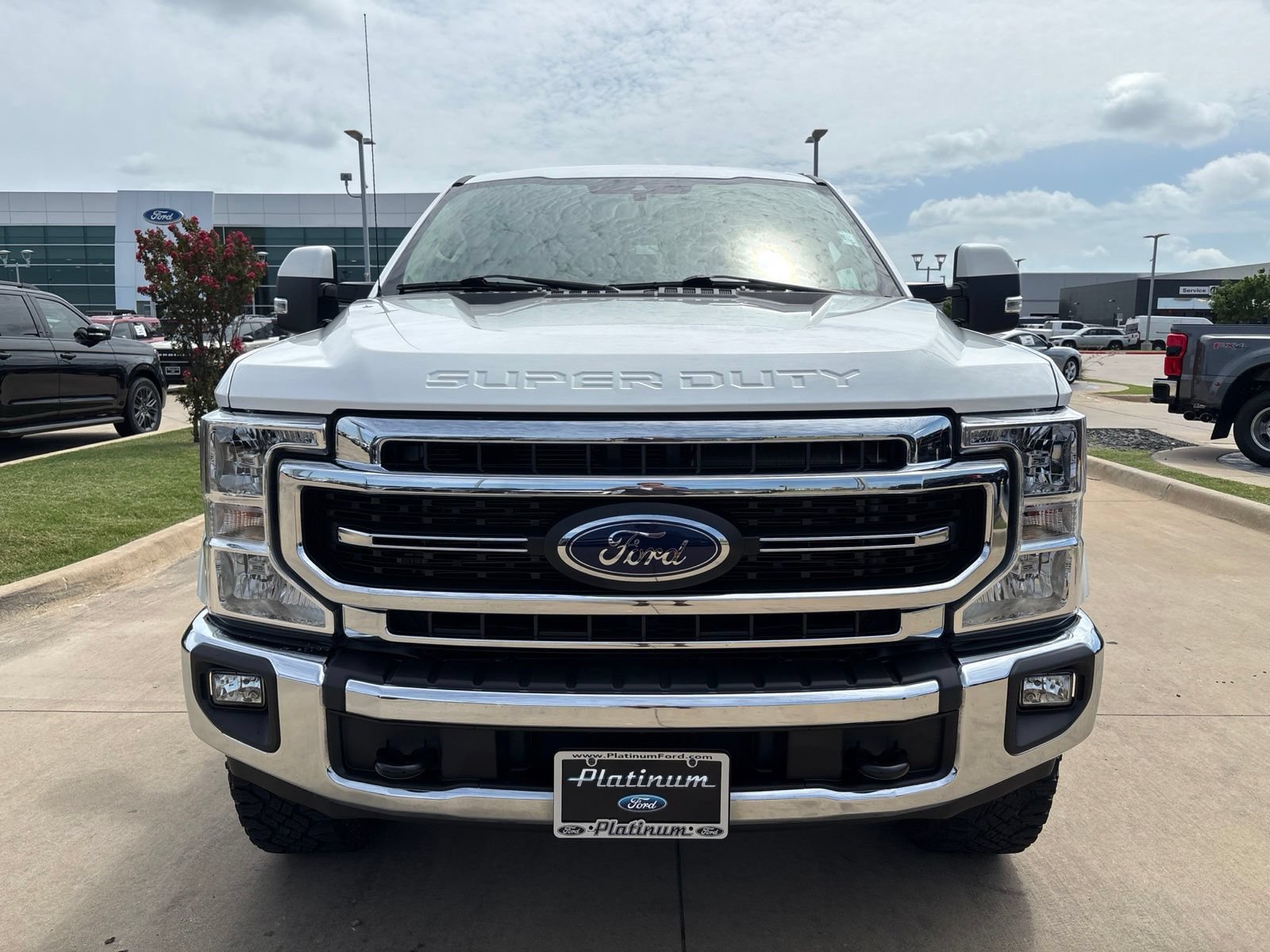 Used 2021 Ford F250 Lariat w/ Tremor Off-Road Package AWD/4WD image 9