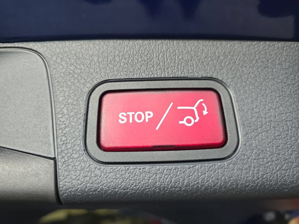 Used 2026 Mercedes-Benz GLB 250 image 15