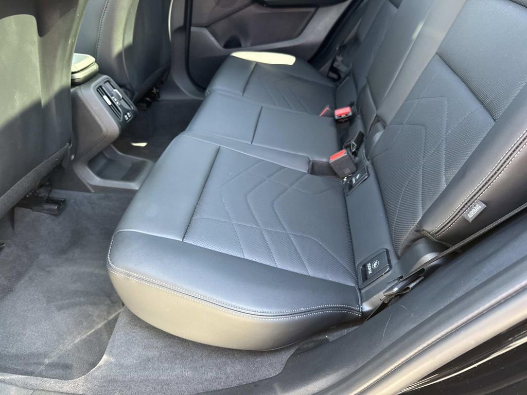 Used 2025 BMW X1 xDrive28i image 16