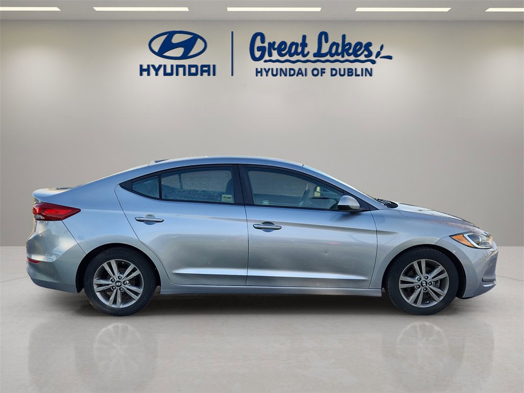 Used 2017 Hyundai Elantra SE image 6
