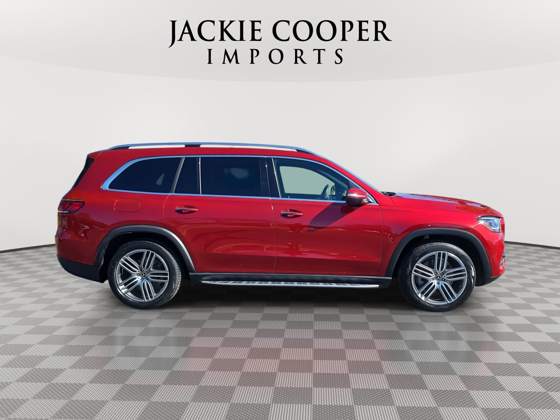 Used 2021 Mercedes-Benz GLS 450 4MATIC image 4