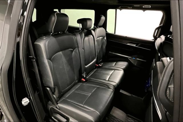 Used 2024 Jeep Grand Wagoneer L Series II w/ Quick Order Packagew 28T AWD/4WD image 25
