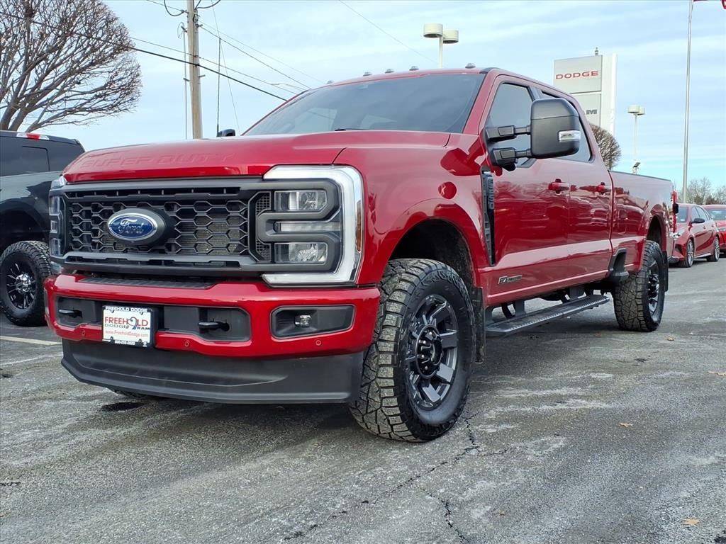Used 2024 Ford F250 Lariat w/ Lariat Ultimate Package AWD/4WD image 3