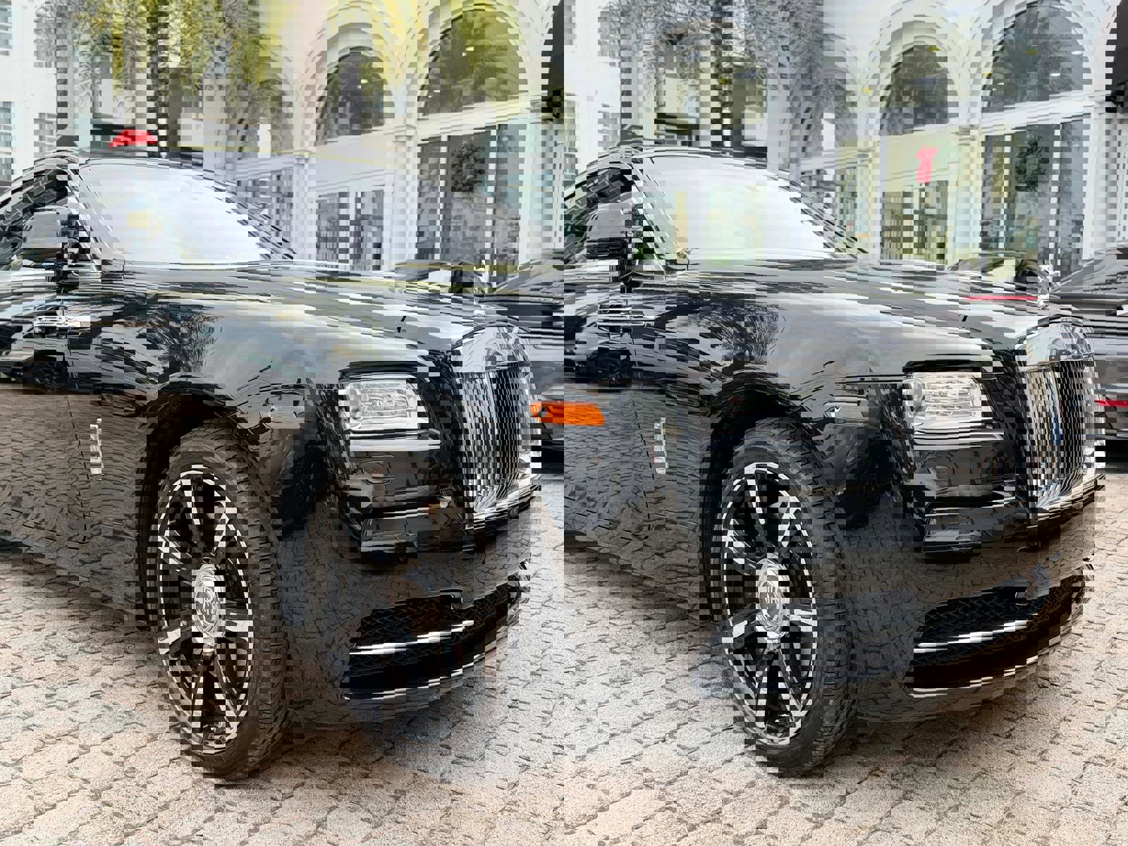 Used 2016 Rolls-Royce Wraith image 8