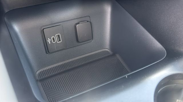 New 2026 Ford Explorer Active AWD/4WD image 21