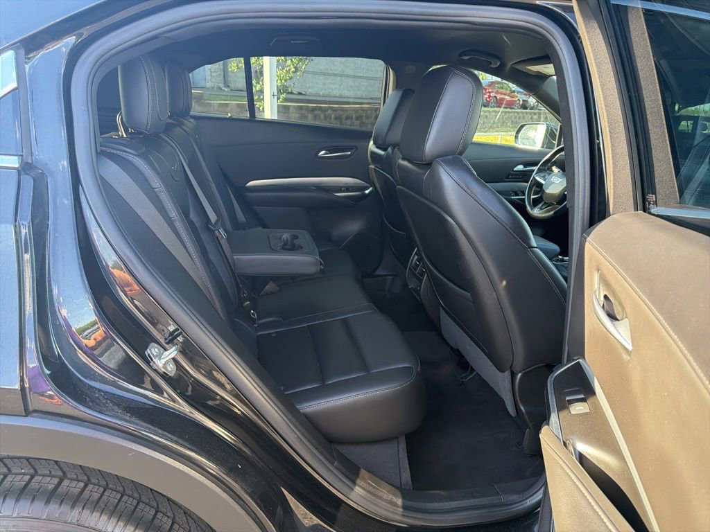 Used 2023 Cadillac XT4 Premium Luxury image 30