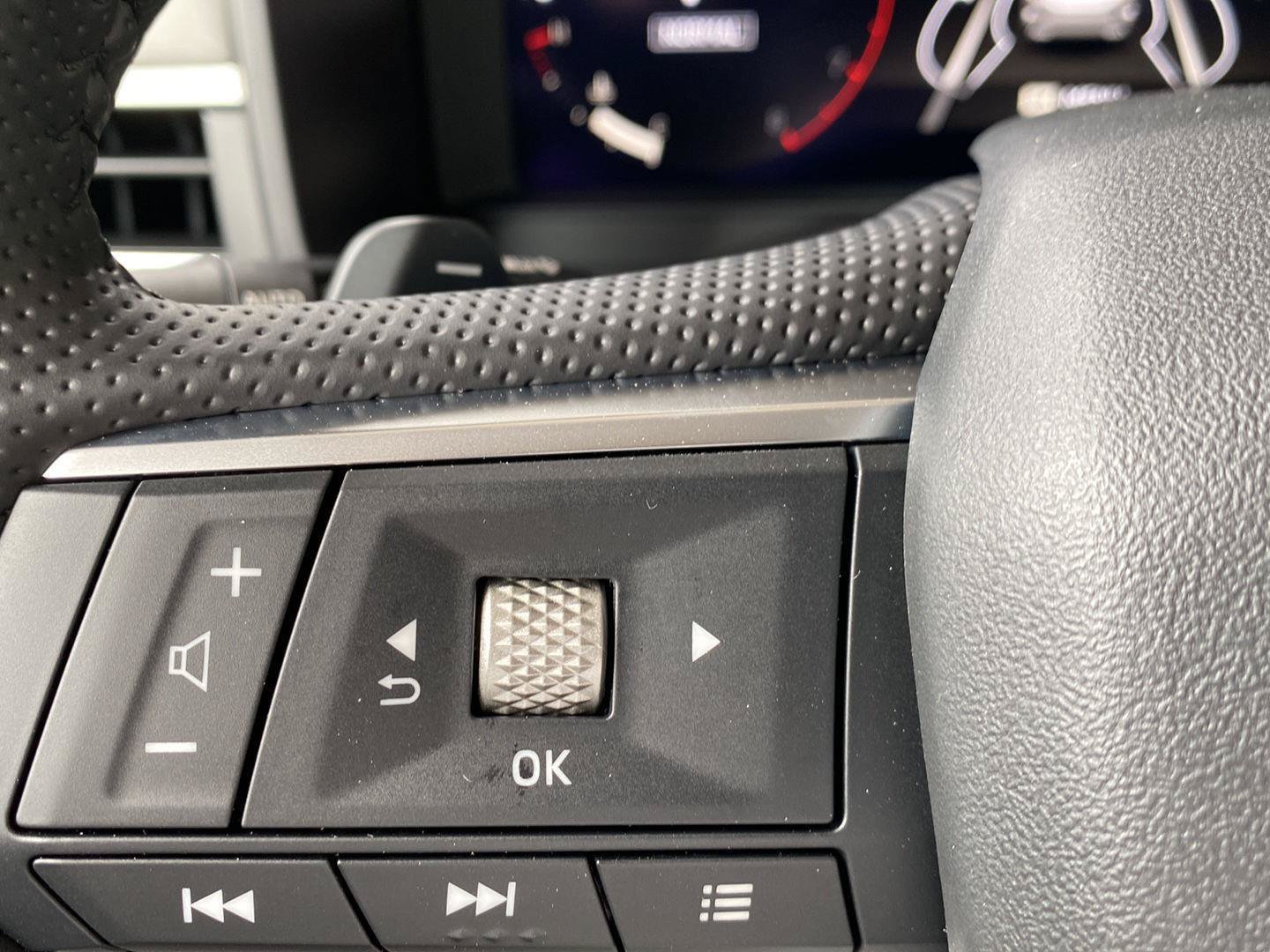 New 2026 Mitsubishi Outlander SE FWD image 33