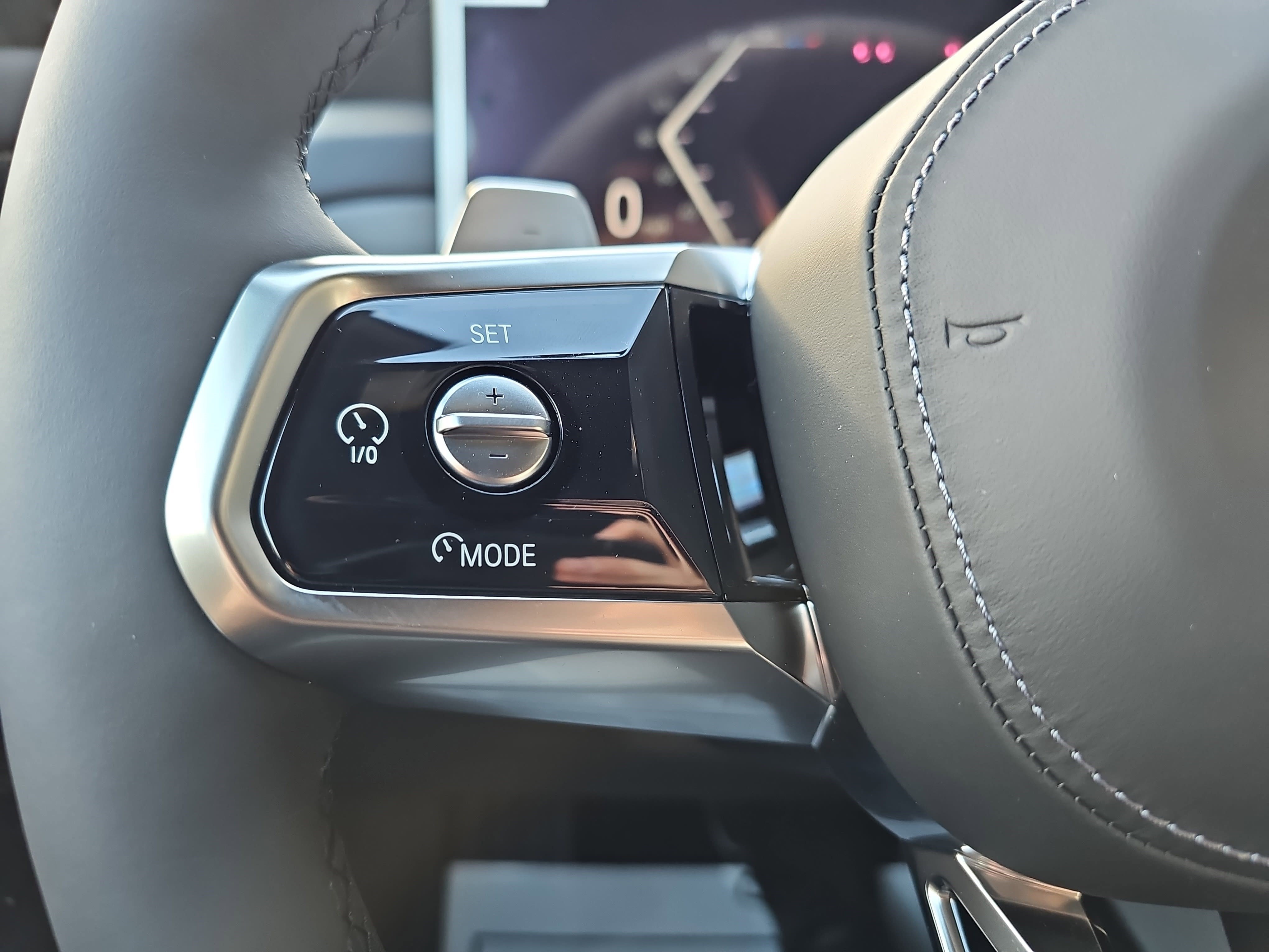 New 2026 BMW 740i xDrive w/ Executive Package image 18