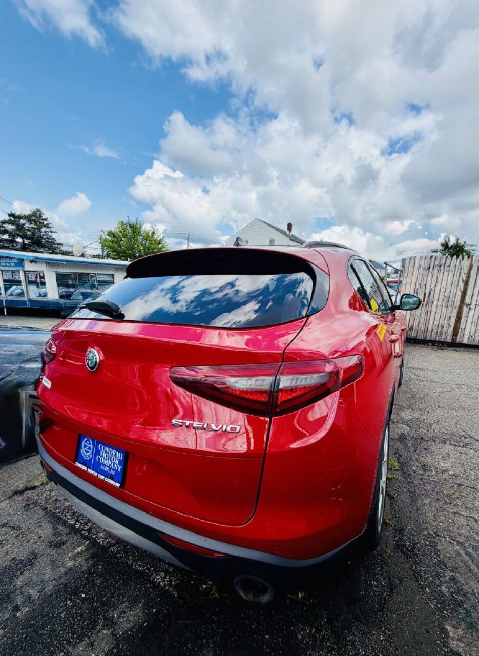 Used 2018 Alfa Romeo Stelvio Ti Sport AWD/4WD image 9
