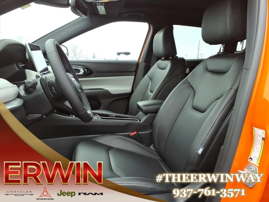 New 2026 Jeep Compass Limited w/ Sun, Sound & Navigation Group AWD/4WD image 9