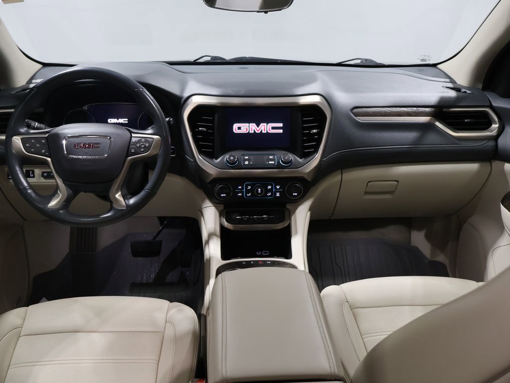 Used 2022 GMC Acadia Denali w/ Denali Ultimate Package image 18