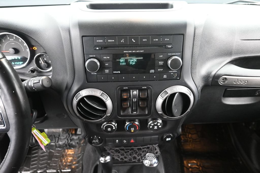 Used 2016 Jeep Wrangler Unlimited Sport w/ Quick Order Package 24S AWD/4WD image 19
