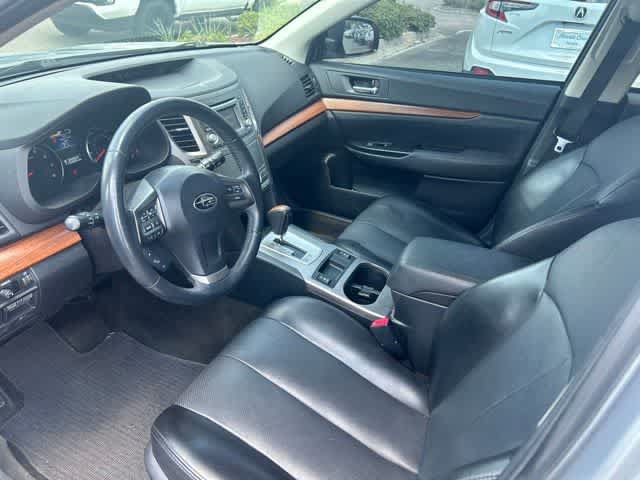 Used 2014 Subaru Outback 2.5i Limited AWD/4WD image 18