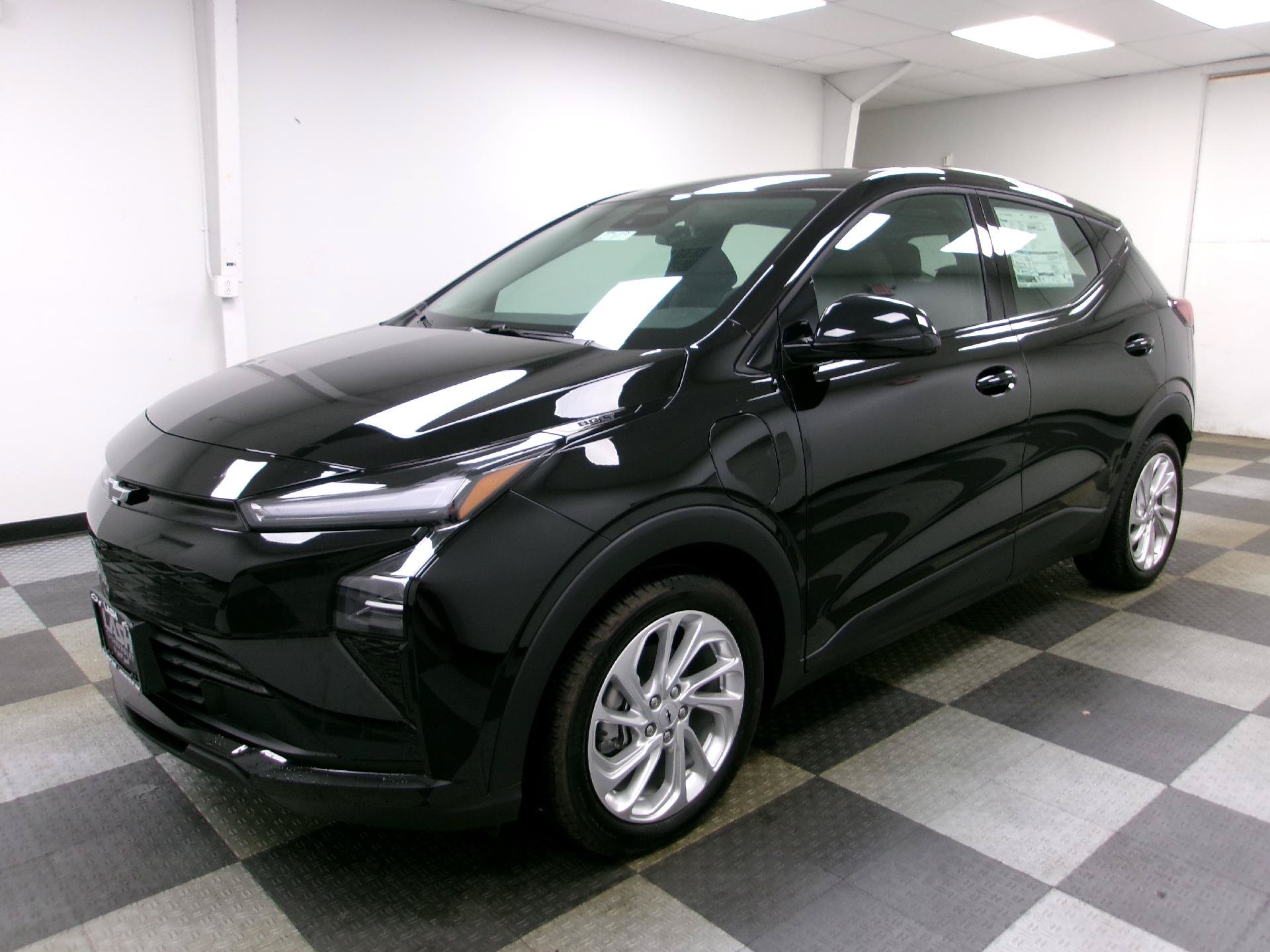 New 2027 Chevrolet Bolt LT w/ Comfort Package