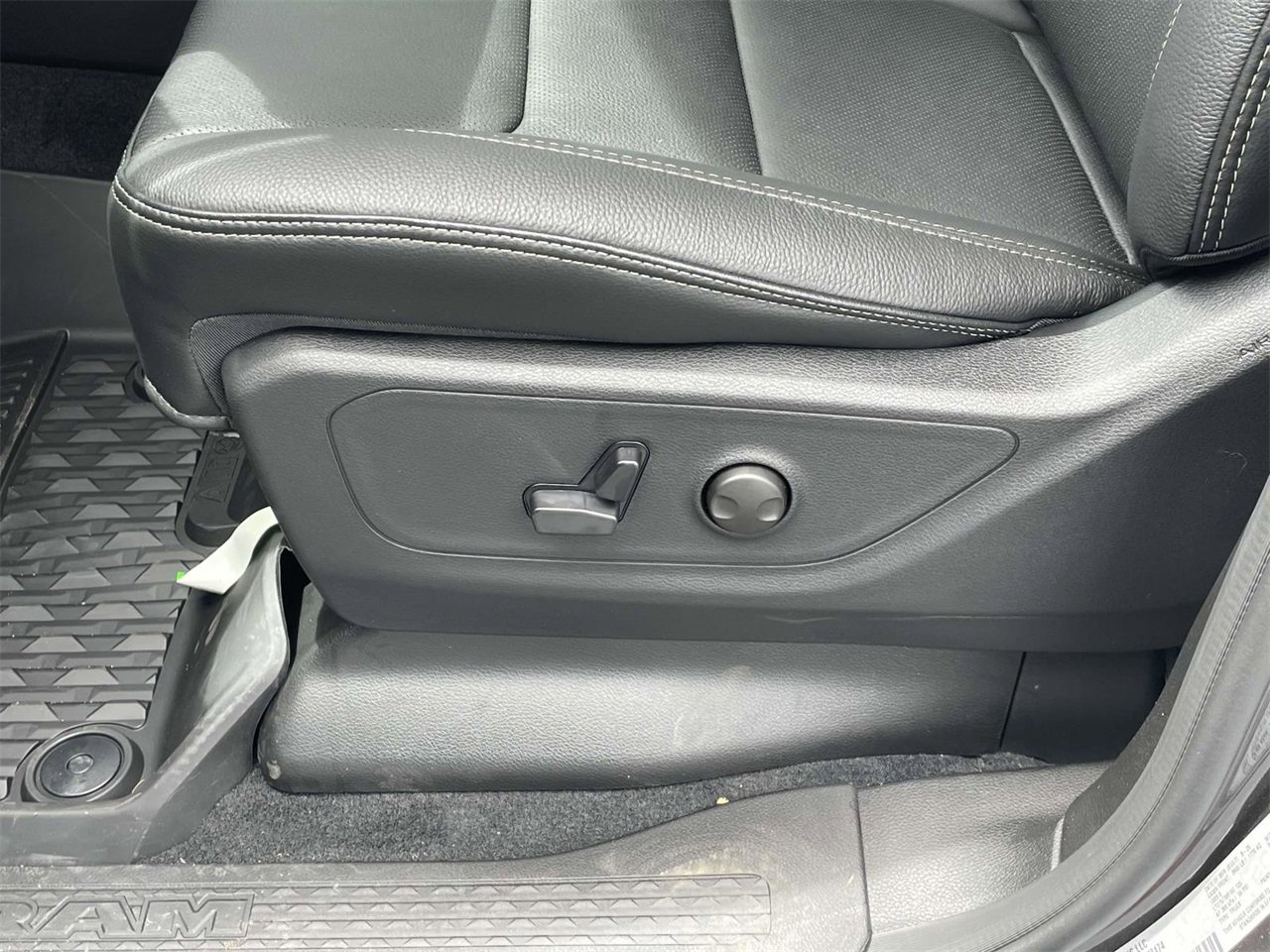 New 2026 RAM 1500 Rebel w/ Rebel Level 2 Equipment Group image 24