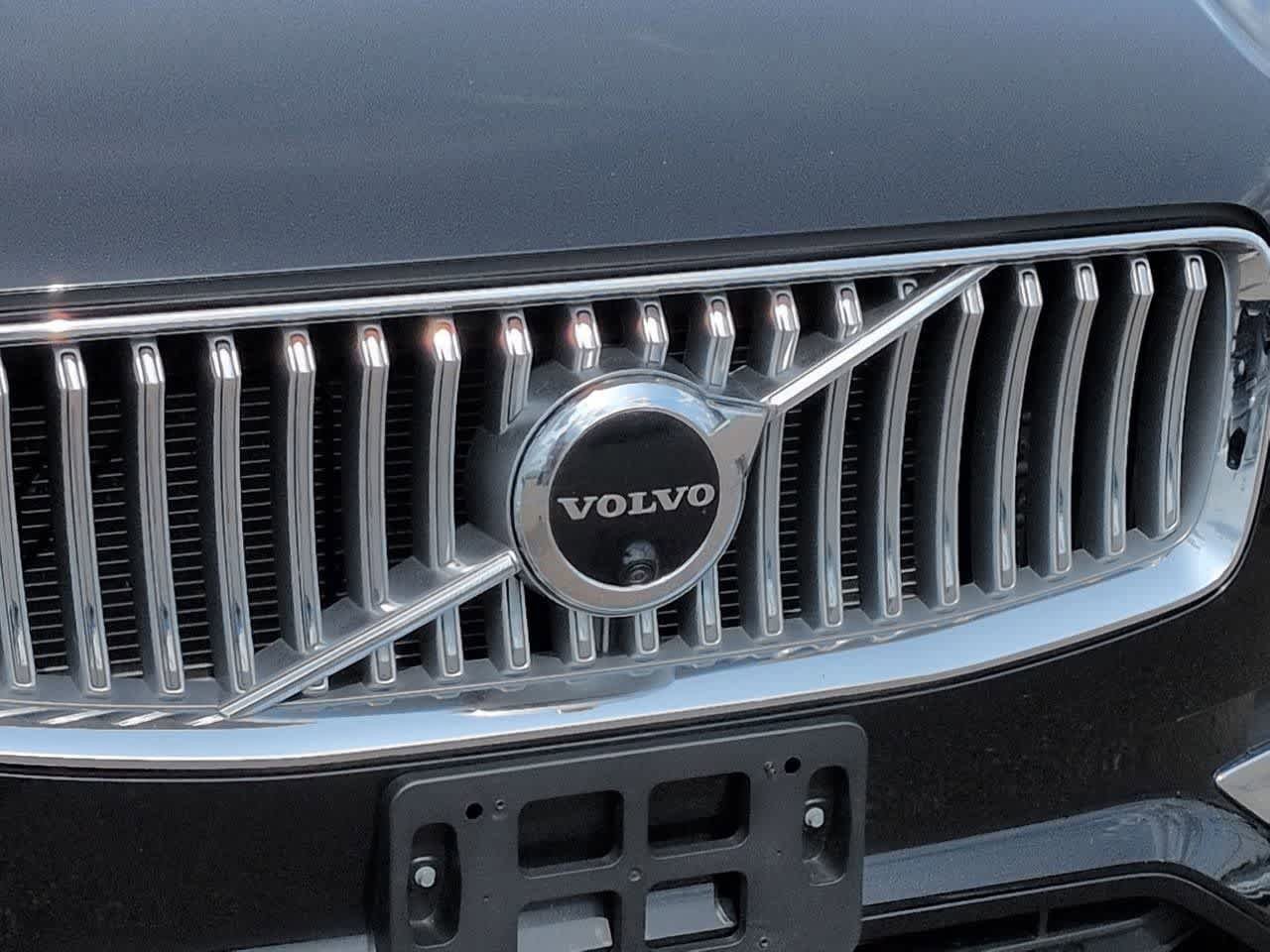 Used 2023 Volvo XC90 B6 Plus w/ Protection Package Premier AWD/4WD image 11