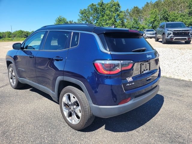 Used 2017 Jeep Compass Limited AWD/4WD image 9
