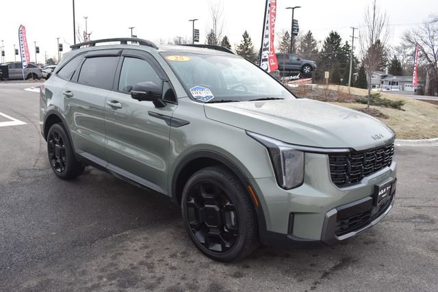 Certified 2025 Kia Sorento SX image 10
