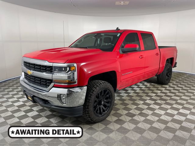 Used 2018 Chevrolet Silverado 1500 LT w/ LT Eassist Package AWD/4WD image 1