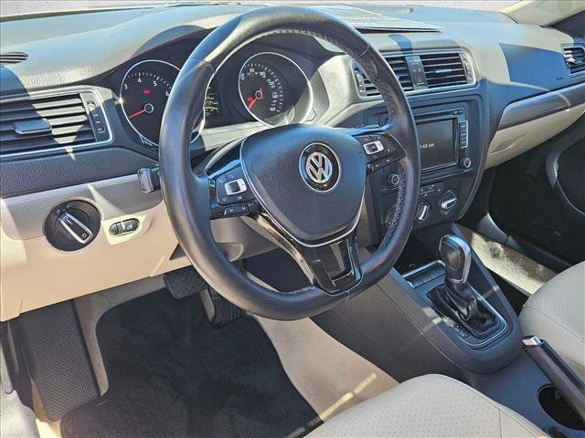 Used 2015 Volkswagen Jetta SE FWD image 10