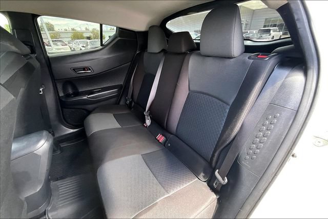Used 2021 Toyota C-HR LE FWD image 19