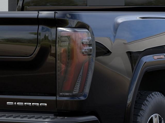 Used 2026 GMC Sierra 3500 Denali w/ Denali Reserve Package AWD/4WD image 11