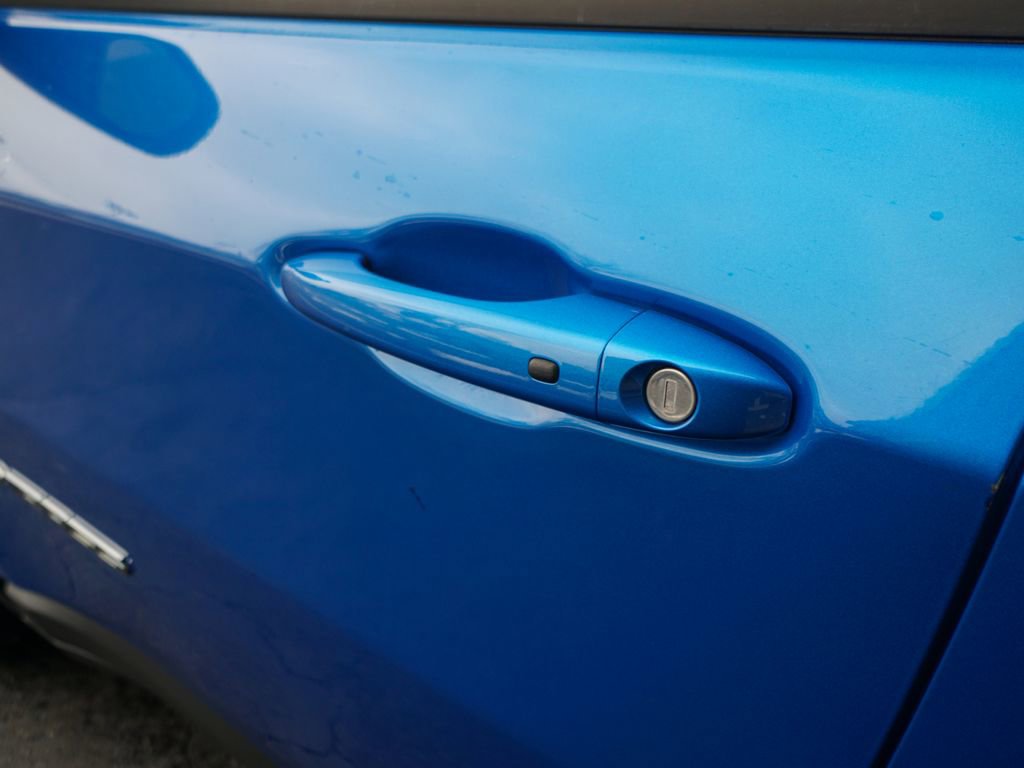 Used 2018 Jeep Compass Limited image 9