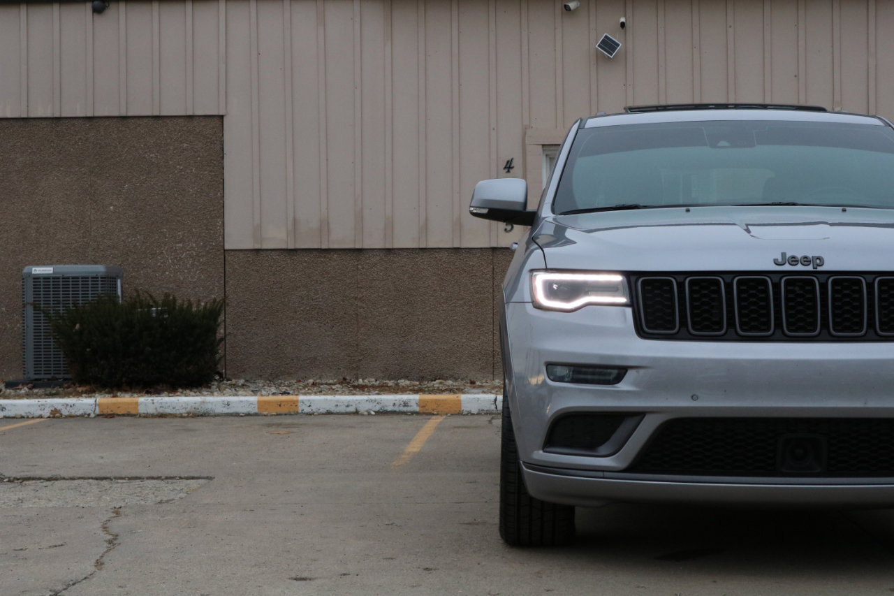 Used 2020 Jeep Grand Cherokee High Altitude image 3
