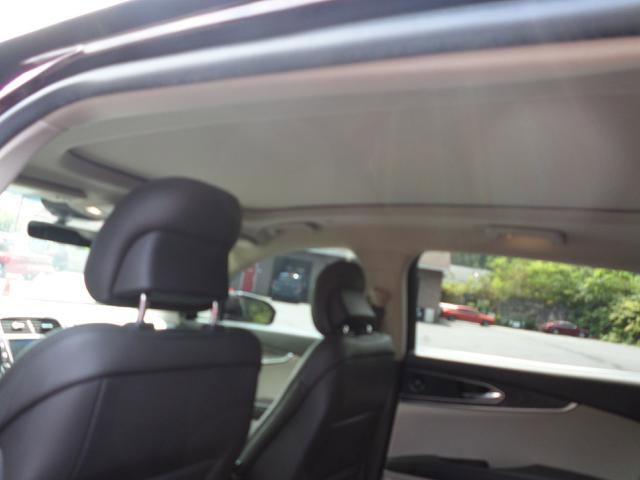 Used 2019 Lincoln Nautilus Reserve image 25