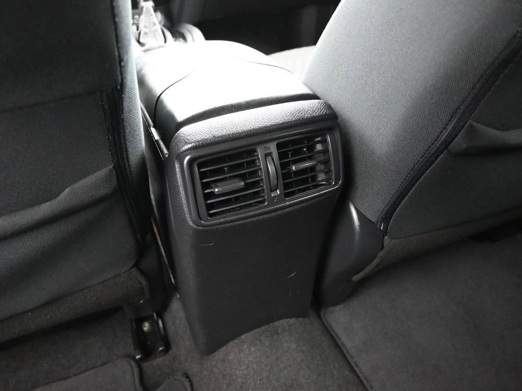 Used 2019 Nissan Rogue S w/ Special Edition Package image 18