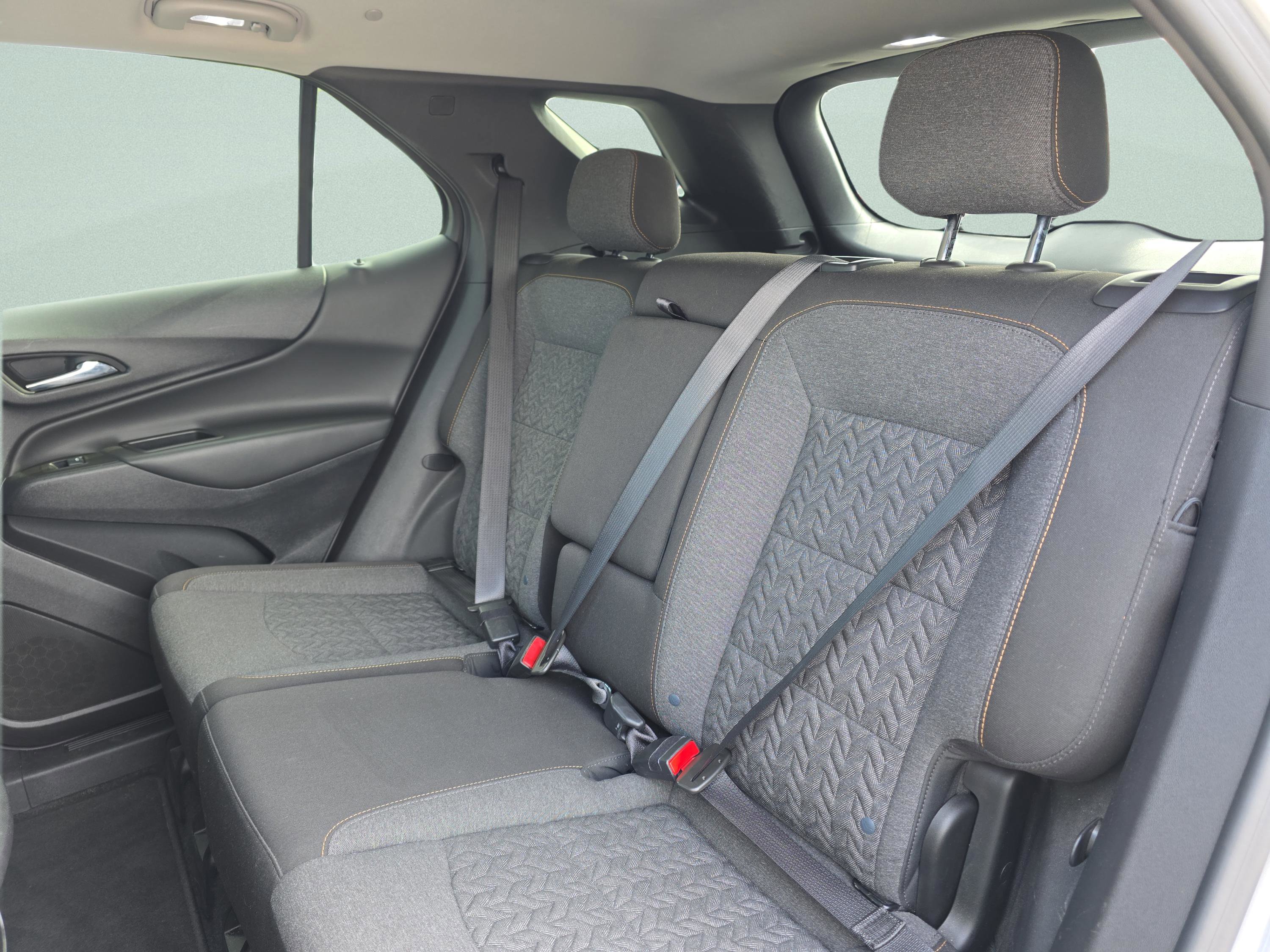 Used 2024 Chevrolet Equinox LT image 18