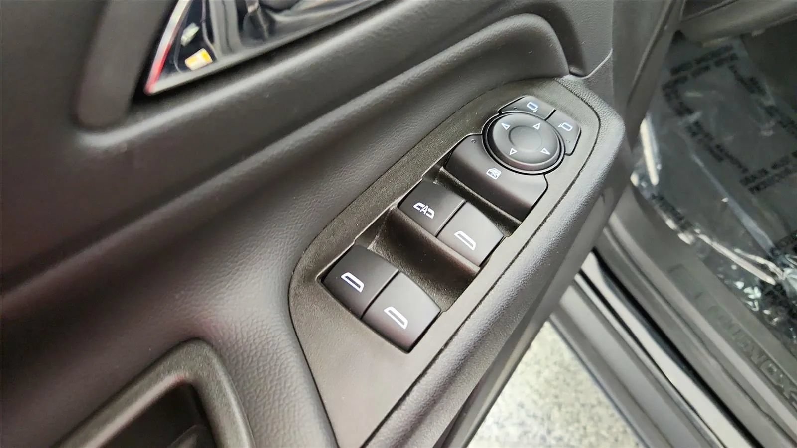 Used 2023 Chevrolet Equinox LT FWD image 29