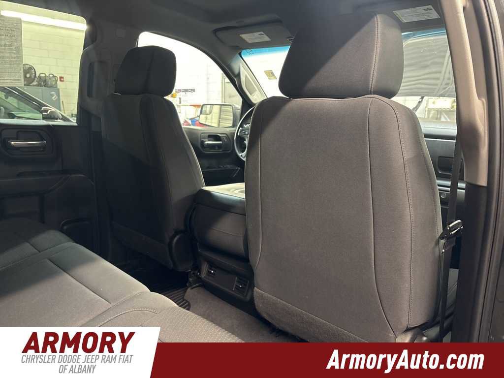 Used 2020 Chevrolet Silverado 1500 Custom w/ Custom Value Package image 28