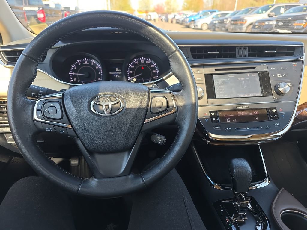Used 2015 Toyota Avalon XLE Premium FWD image 24