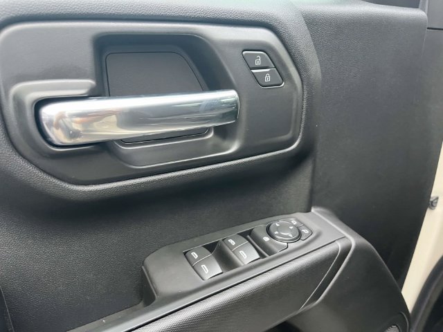 New 2026 Chevrolet Silverado 1500 Custom w/ Turbomax Blackout Package AWD/4WD image 11