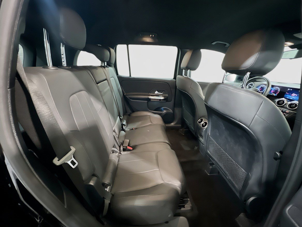 Used 2024 Mercedes-Benz GLB 250 image 19