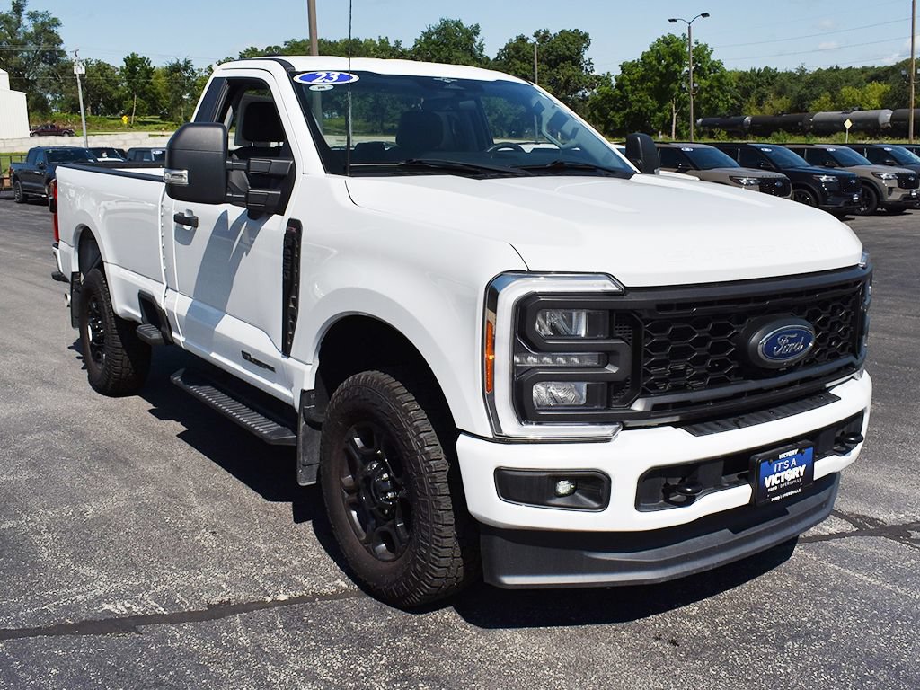 Used 2023 Ford F250 XL w/ STX Appearance Package AWD/4WD image 11