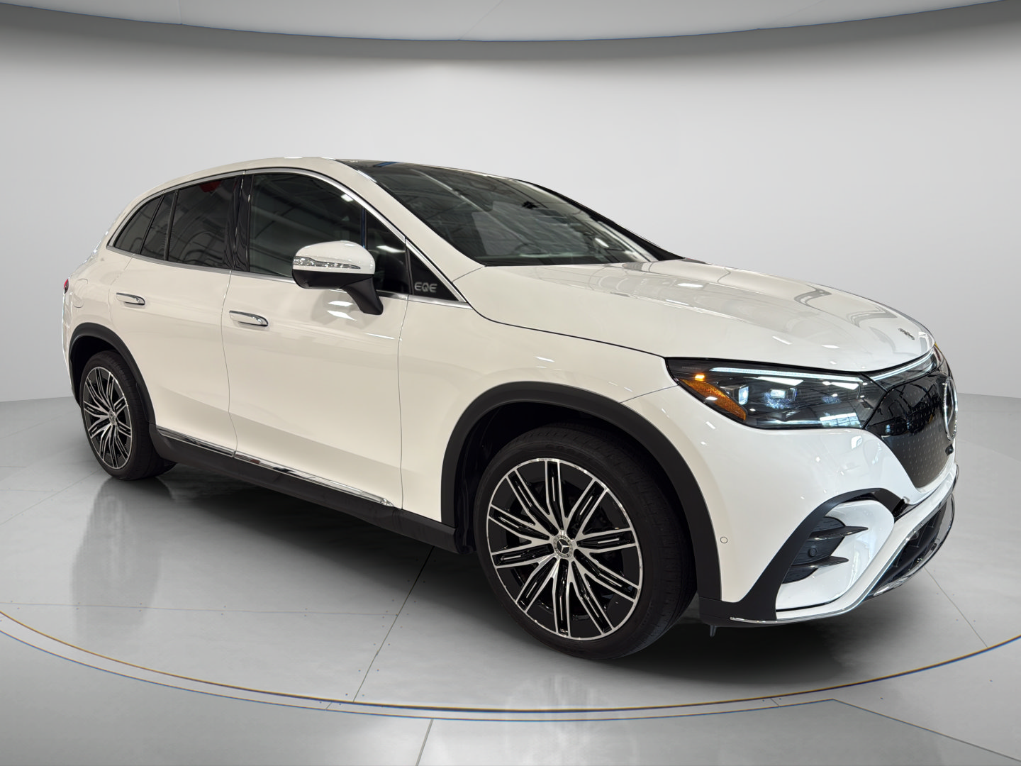 Certified 2023 Mercedes-Benz EQE 500 4MATIC SUV image 7
