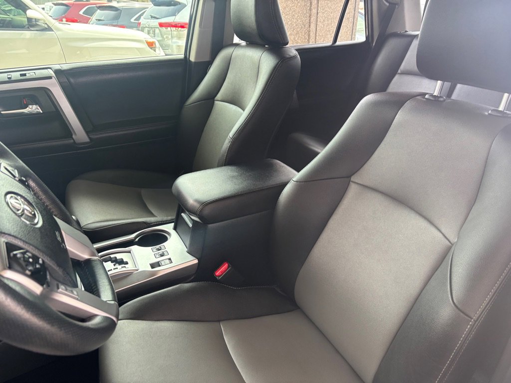 Used 2019 Toyota 4Runner SR5 Premium AWD/4WD image 6