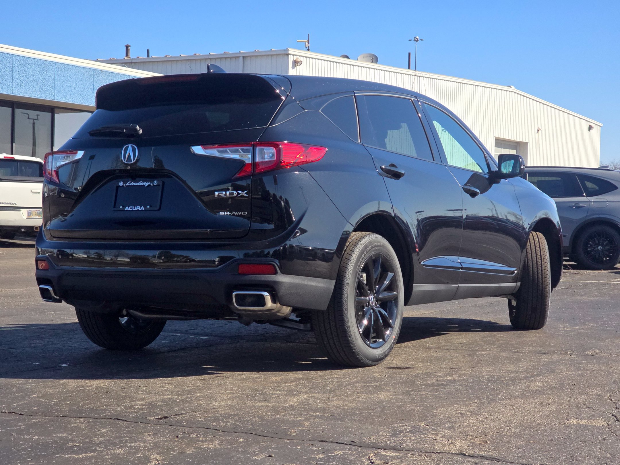 New 2026 Acura RDX SH-AWD image 4
