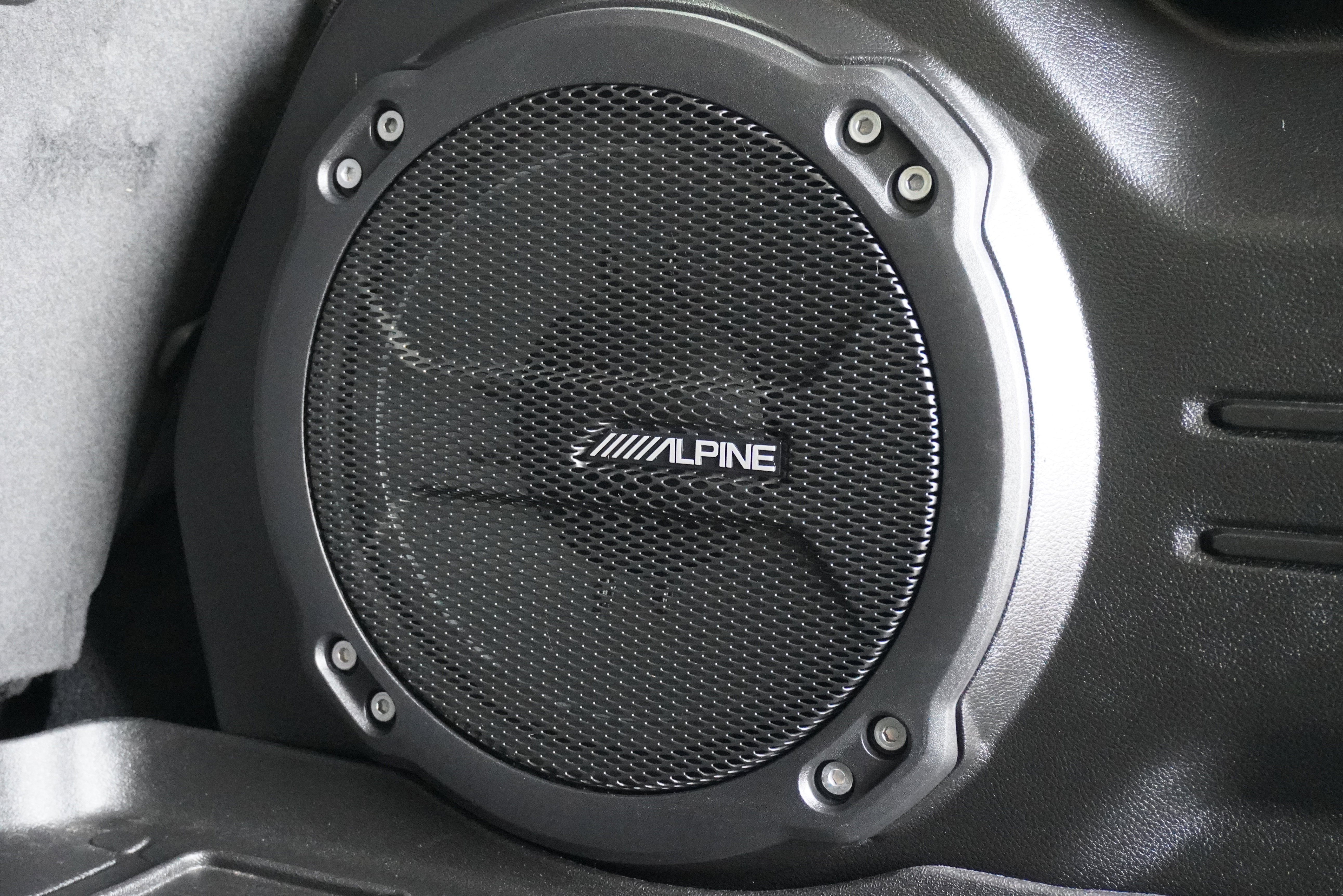 Used 2024 Jeep Wrangler Unlimited Rubicon w/ XTREMEE 35" Tire Package image 30