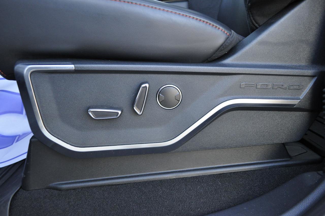 Used 2025 Ford F150 Raptor image 14