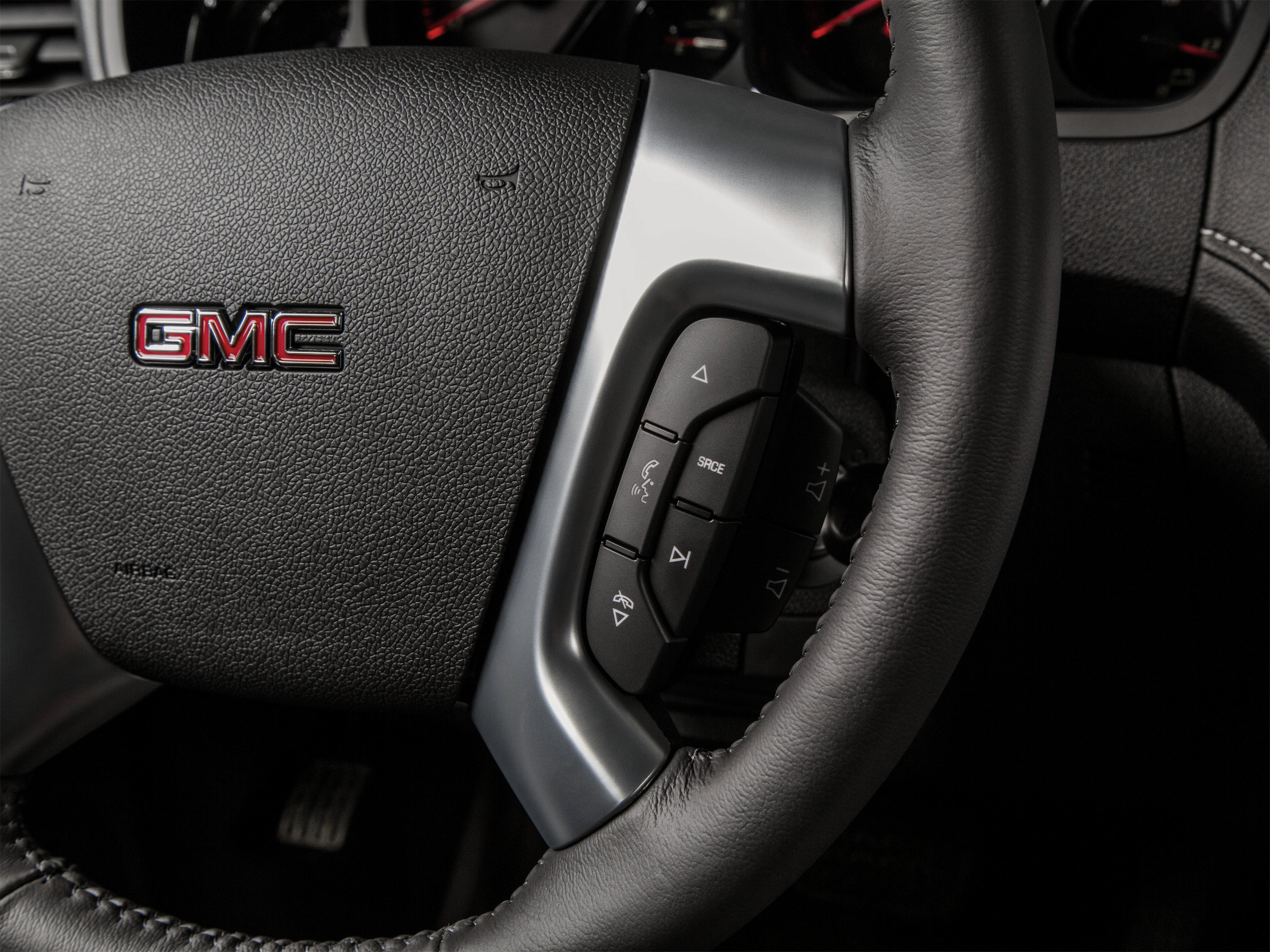 Used 2015 GMC Acadia Denali FWD image 50