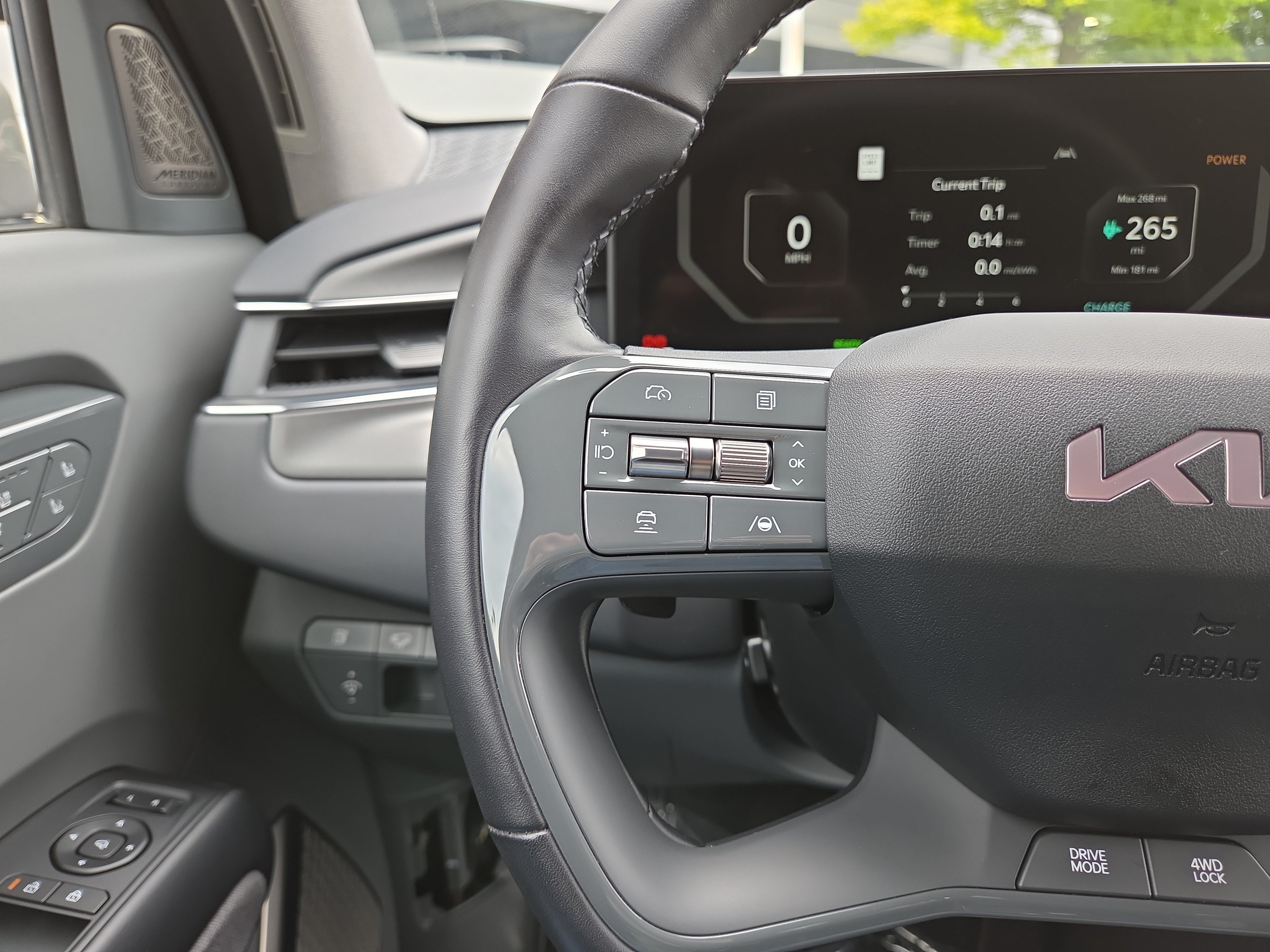 Certified 2024 Kia EV9 Land AWD/4WD image 16