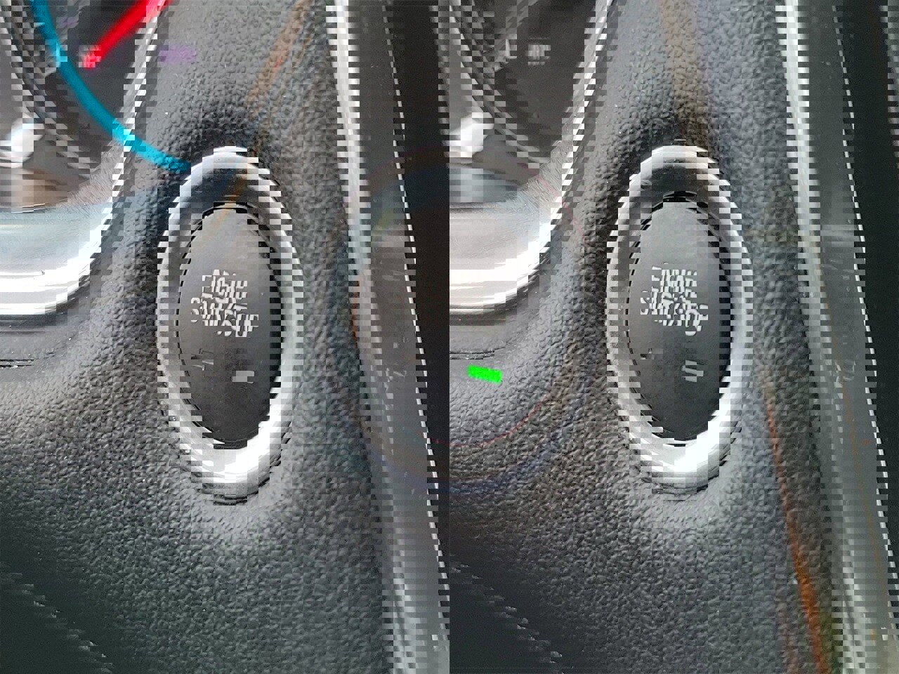 Used 2023 Chevrolet Traverse LT image 31