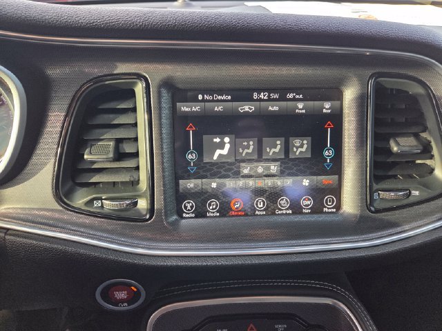 Used 2017 Dodge Challenger SRT RWD image 18