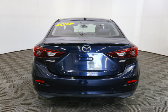 Used 2015 MAZDA MAZDA3 i Touring w/ Technology Package FWD image 8
