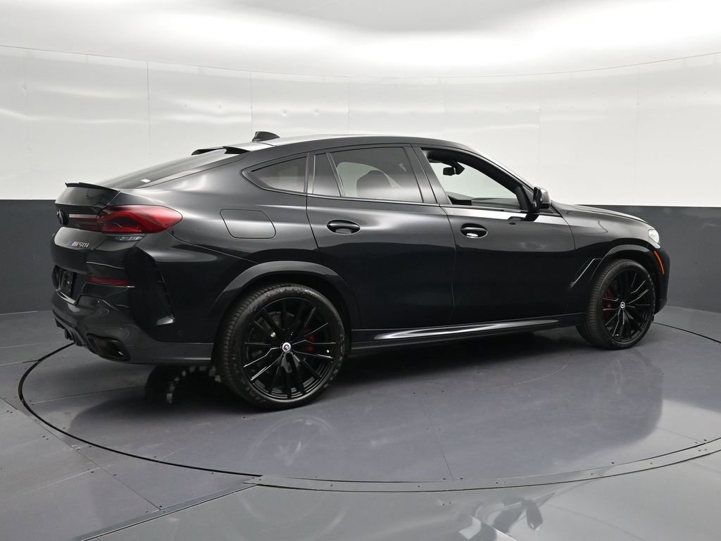 Used 2023 BMW X6 M50i w/ Dynamic Handling Package AWD/4WD image 3