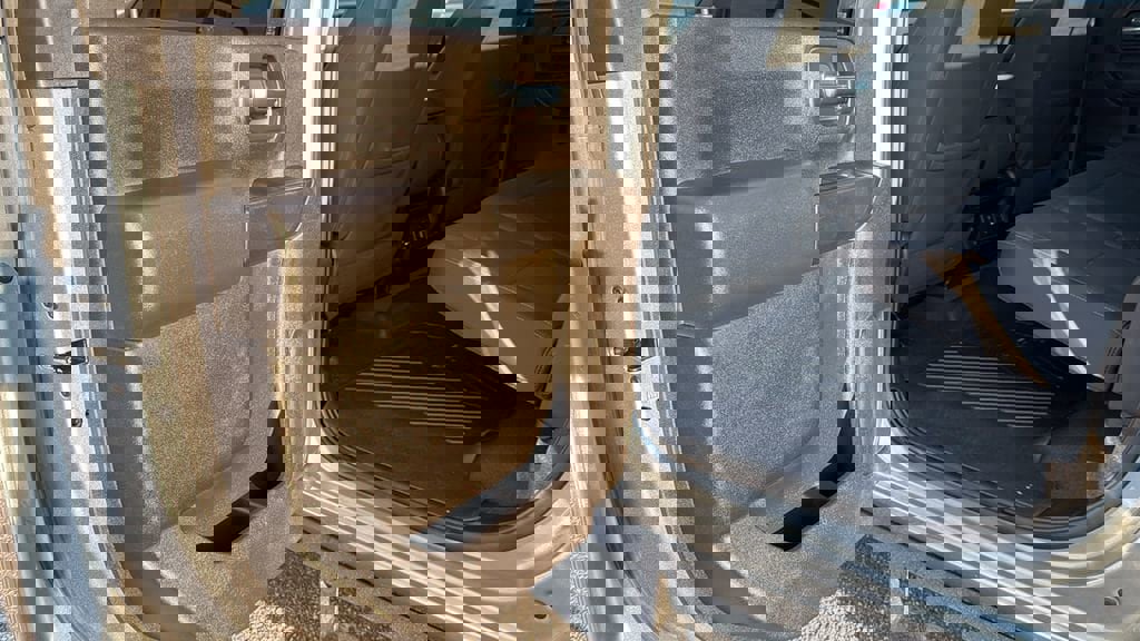 Certified 2024 Chevrolet Silverado 2500 Custom w/ Custom Value Package image 18