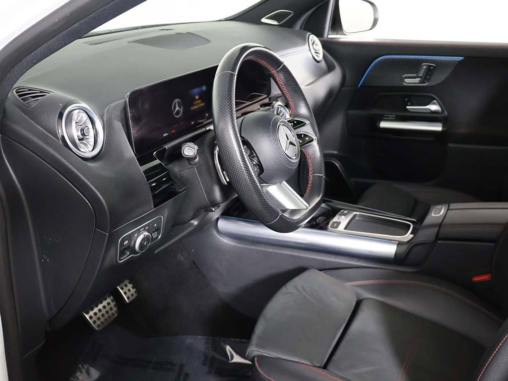 Used 2024 Mercedes-Benz GLA 250 4MATIC image 24